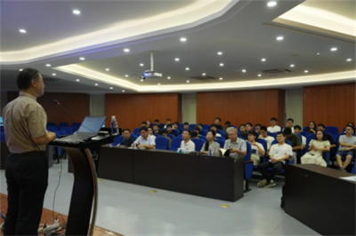 南技術(shù)物理研究所王浟教授來(lái)溫考察交流