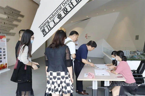 萊賽爾纖維開發(fā)應(yīng)用技術(shù)交流對(duì)接活動(dòng)在園區(qū)舉行